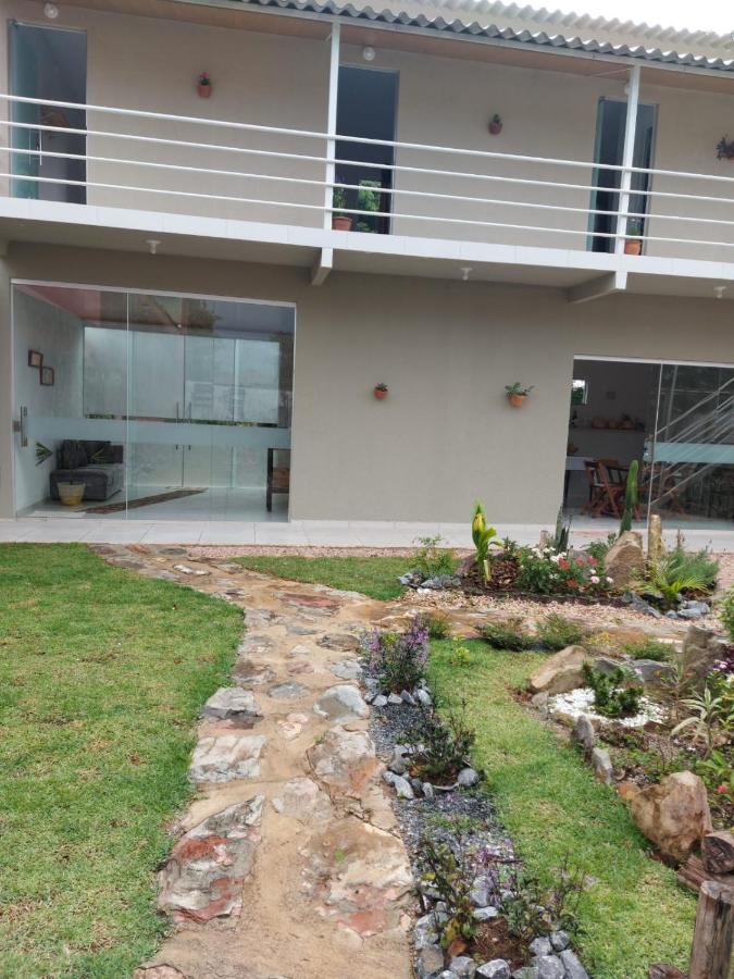 מלון Alto Paraíso de Goiás Casal Ostara Begonia מראה חיצוני תמונה